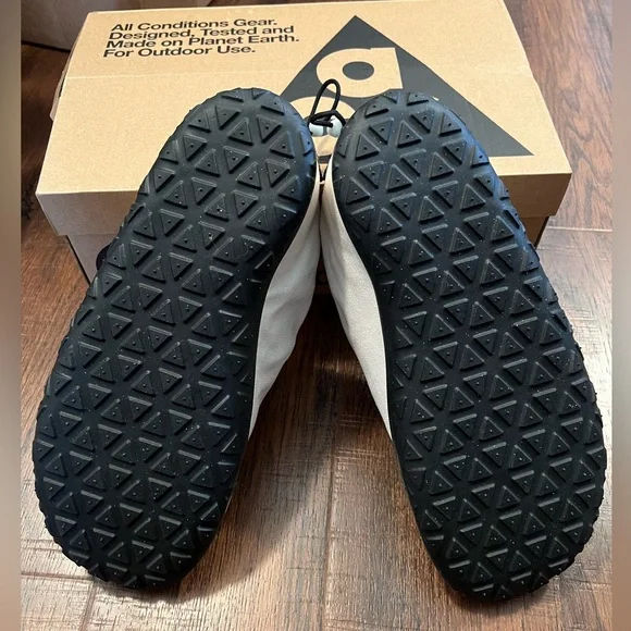 Nike ACG AIR MOC Summit White Black Anthracite - Picture 2 of 10